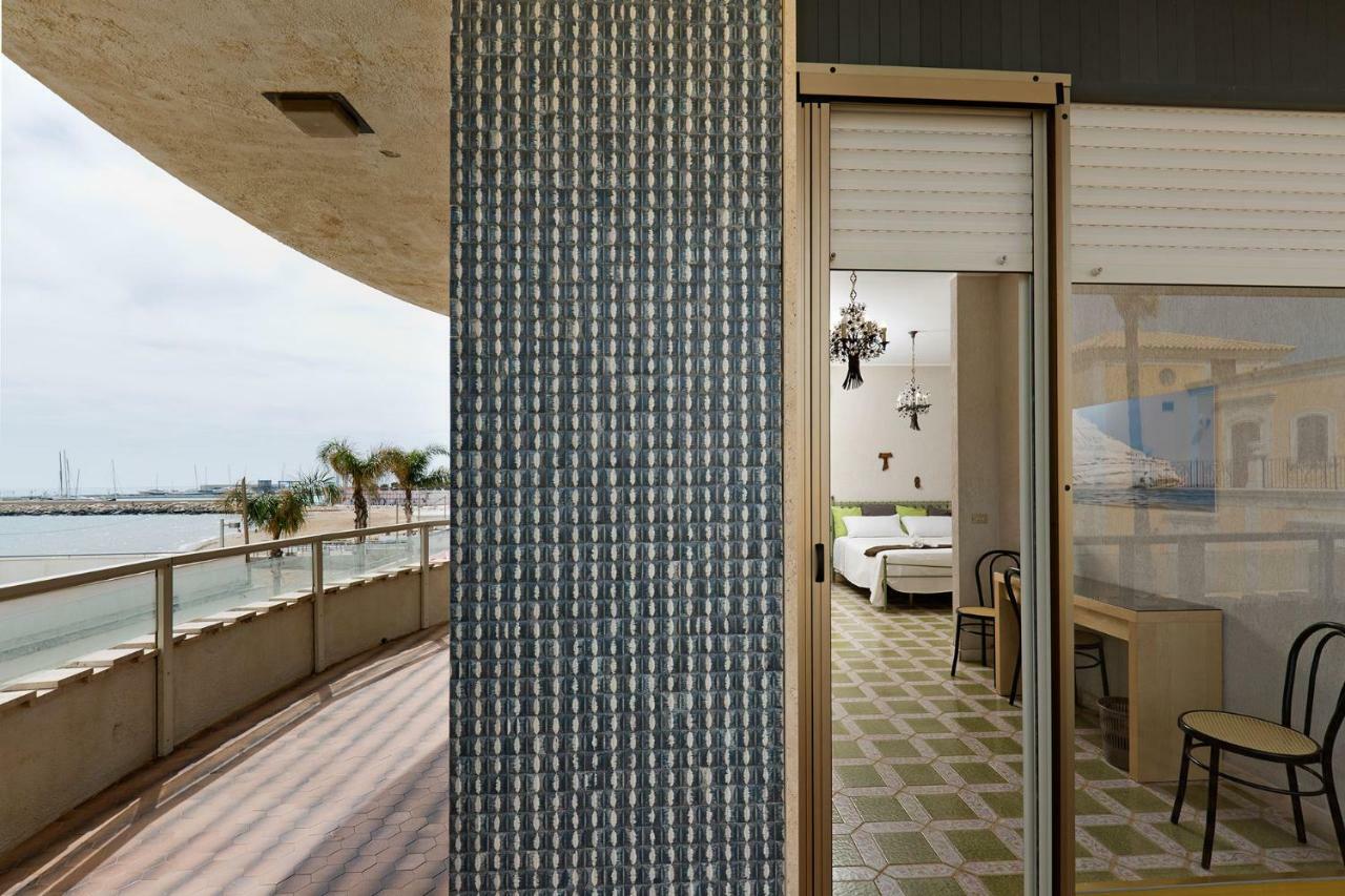L'Onda Bed & Breakfast Marina di Ragusa Exterior photo